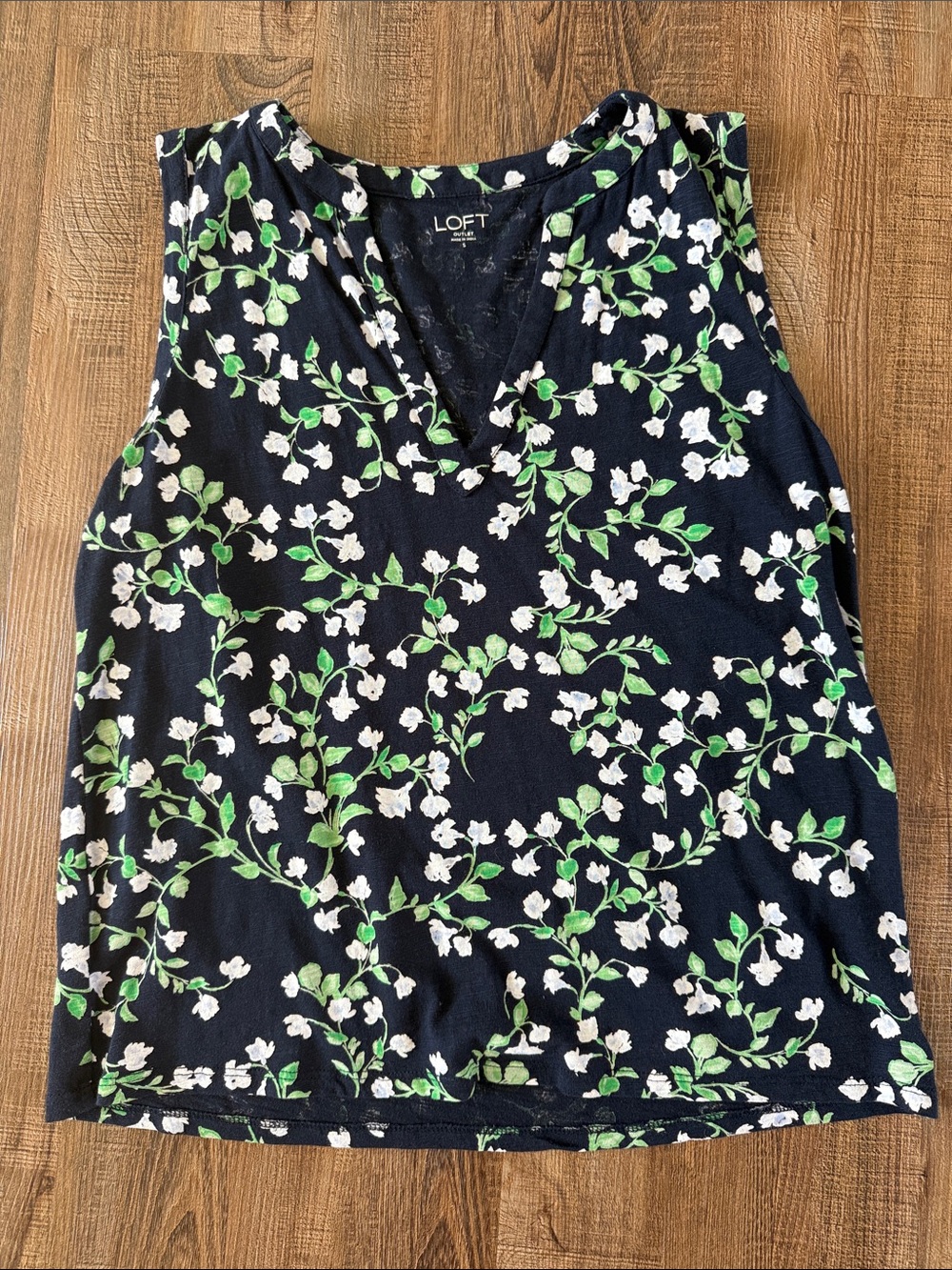 LOFT Navy Floral V-Neck Tank with White Blossoms - NWOT!